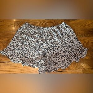 American Eagle Outfitters High-Waist Leopard Print Shorts - White & Black